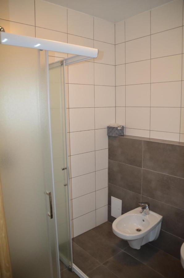 Hotel Tenis Chrząstowice Eksteriør billede
